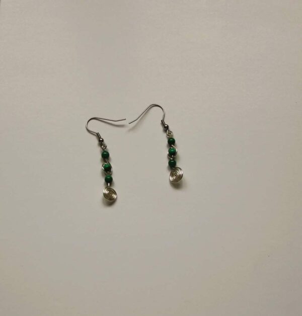 boucles d'oreilles avec 3 pierres de malachite