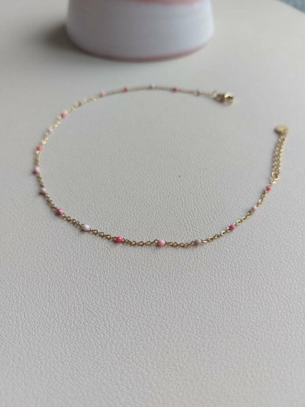 bracelet de chevilles dans plusieurs ton rose