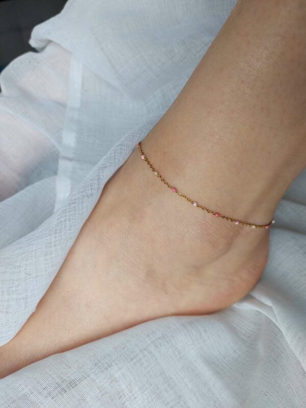 bracelet de cheville perlé rose