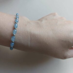 perle bleu clair avec perle argenté