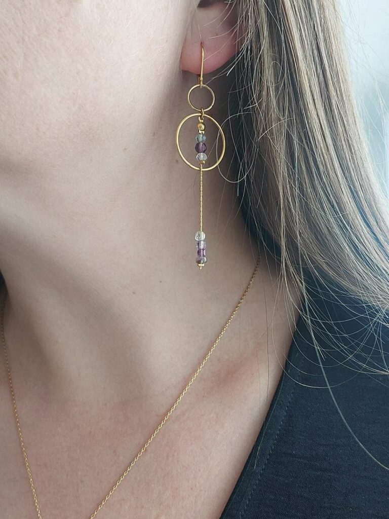 boucles d'oreilles longueet pendante