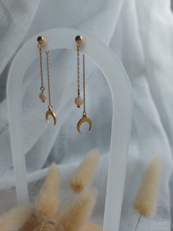 boucles d'oreilles avec clou d'oreilles et pierre de lune