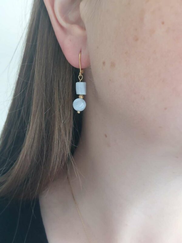 boucles d'oreilles asymétrique