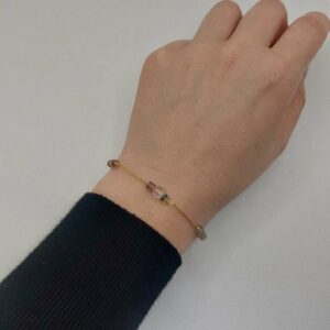 bracelet de plusieurs couleurs en perles de fluorite
