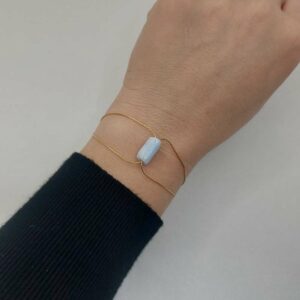 bracelet calcédoine bleue au centre