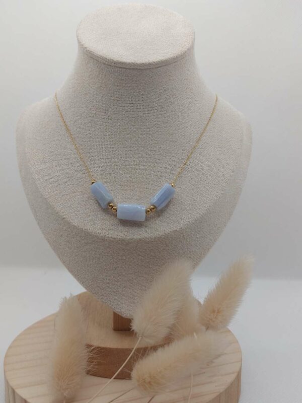 collier en acier inoxydable et perle calcédoine