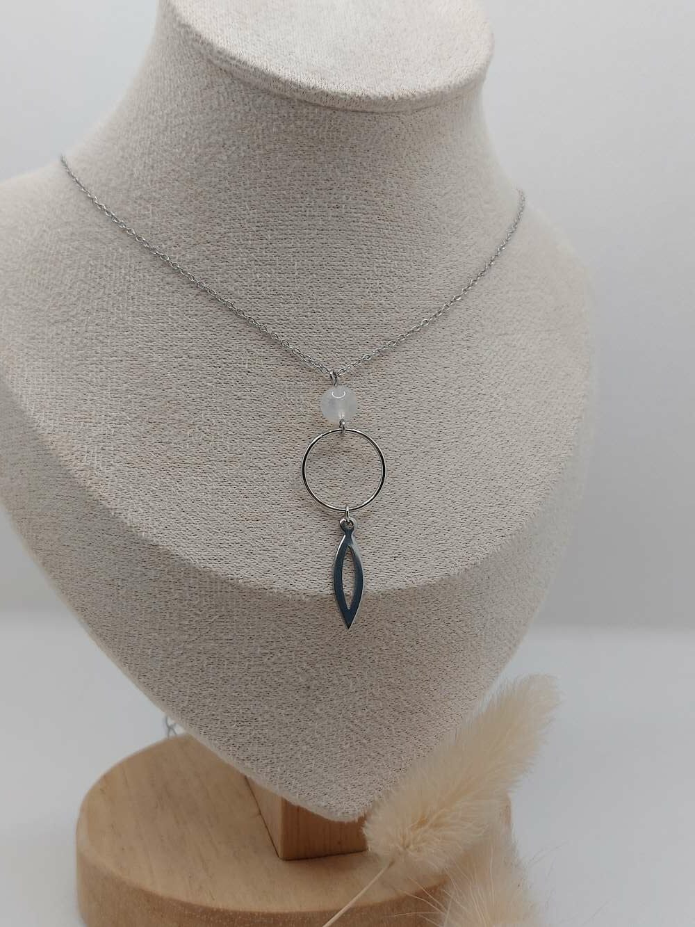 collier en Y avec pierre de lune