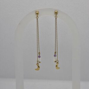 Boucles d'oreilles pendante doré avec une lune et 3 pierres nacre cristal de roche et améthyste