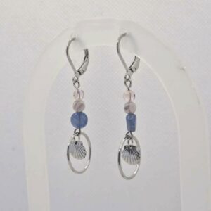 Boucles d'oreilles pendantes avec coquillage et pierre