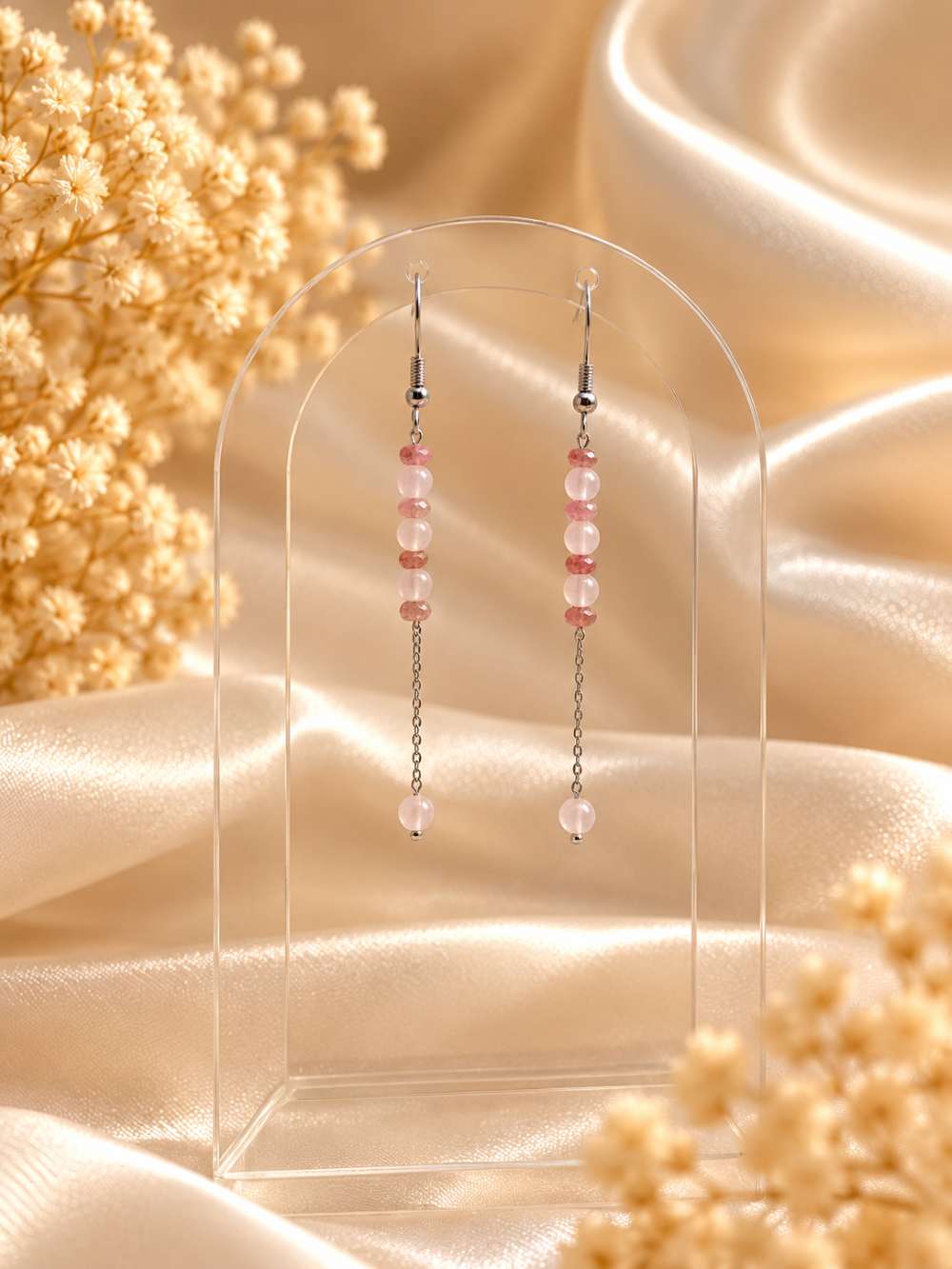 boucles d'oreilles pendante fine lègère et discrete